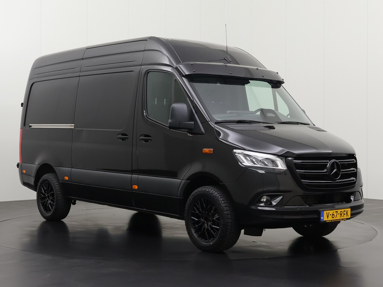 Mercedes-Benz Sprinter - 317CDi Automaat L2H2 Exclusive | Led | 10' Multimedia Navigatie+Camera | Airco | Cruise | - AutoWereld.nl