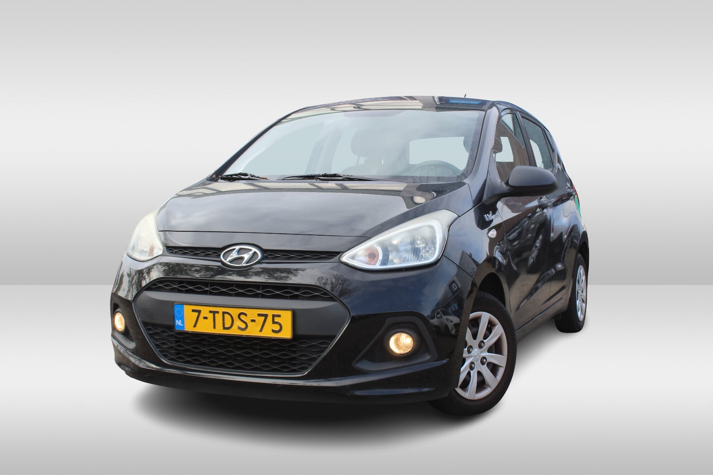 Hyundai i10 - 1.0i i-Motion Airco (automatisch) l Start/stop systeem l centrale vergrendeling Dealer Ond - AutoWereld.nl