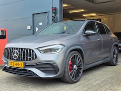 Mercedes-Benz GLA-Klasse - AMG 35 4MATIC / PANO / MATTE GREY / LEDER-ALCANTARA / CAMERA / KEYLESS / BURMESTER / CARPL