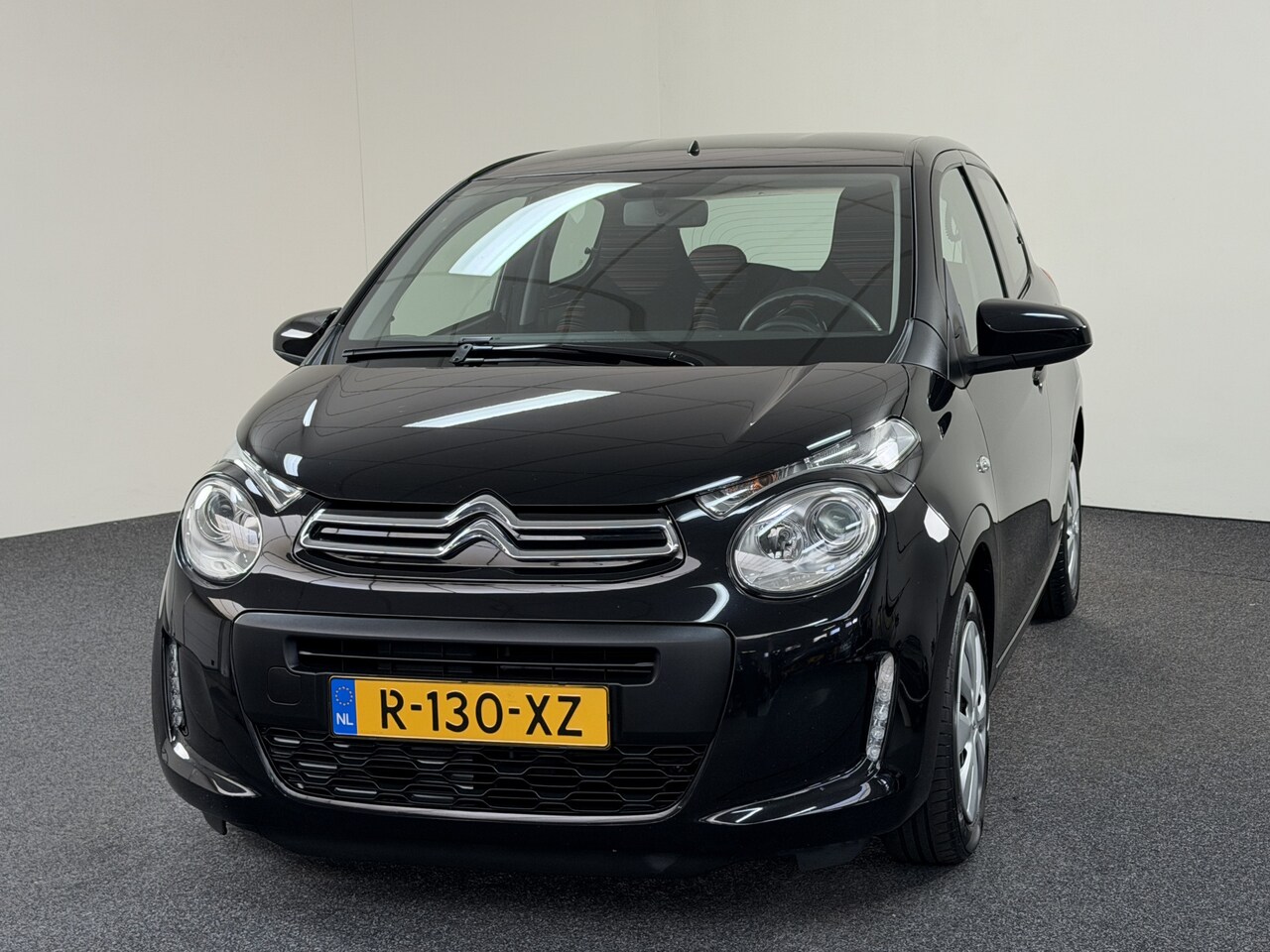Citroën C1 - 1.0 VTi 5Drs Stoelverw. / Climate Cntrl / Centrale vergr. / Carplay / Navi - AutoWereld.nl