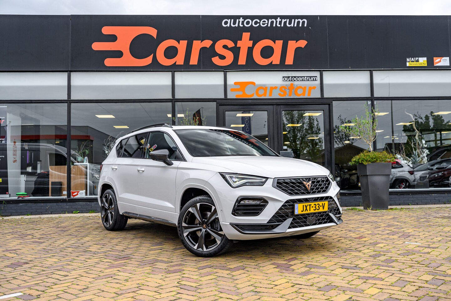 CUPRA Ateca - 1.5 TSI FR Business Intense|Pano|Virtual|Car-Play - AutoWereld.nl