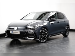 Volkswagen Golf - 1.5 eTSI 150 pk R-Line | Panoramadak | 360 Camera | Matrix LED |