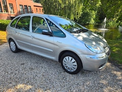 Citroën Xsara Picasso - 1.6i-16V Prestige *apk:08-2027