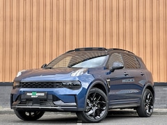 Lynk & Co 01 - 1.5 | Black Pakket Optioneel | 360° Camera | Panoramadak | Adaptive Cruise Control | Keyle