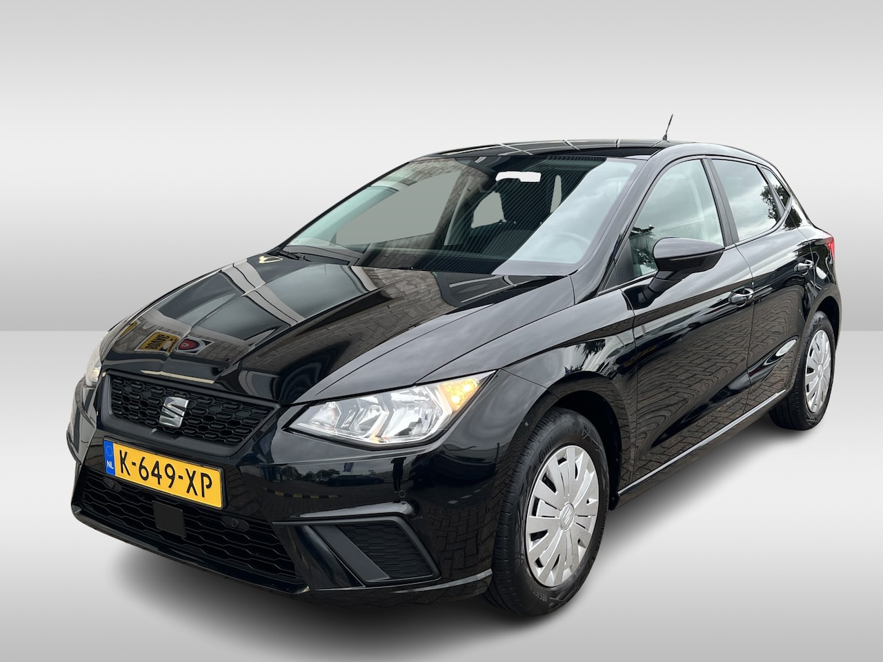 SEAT Ibiza - 1.0 TSI Style Business Intense / FULL LINK/ PARKEER SENSOREN V+A/ CAMERA/ CRUISE CONTROL/ - AutoWereld.nl
