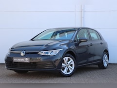 Volkswagen Golf - 1.0 eTSI Life 110pk DSG7