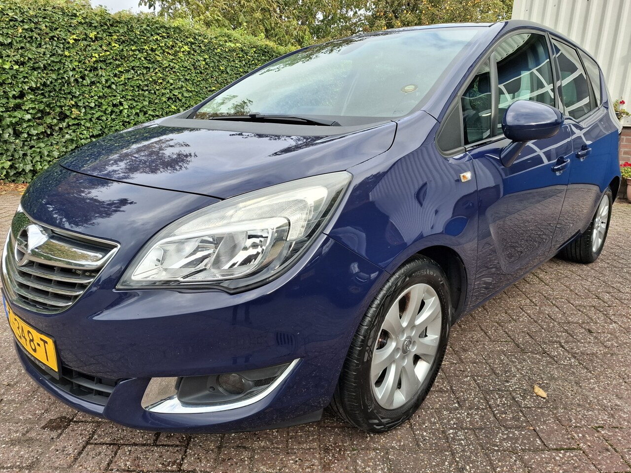 Opel Meriva - 1.6 CDTi Cosmo AIRCO/CRUISE/NAVI/PDC.A 110PK - AutoWereld.nl