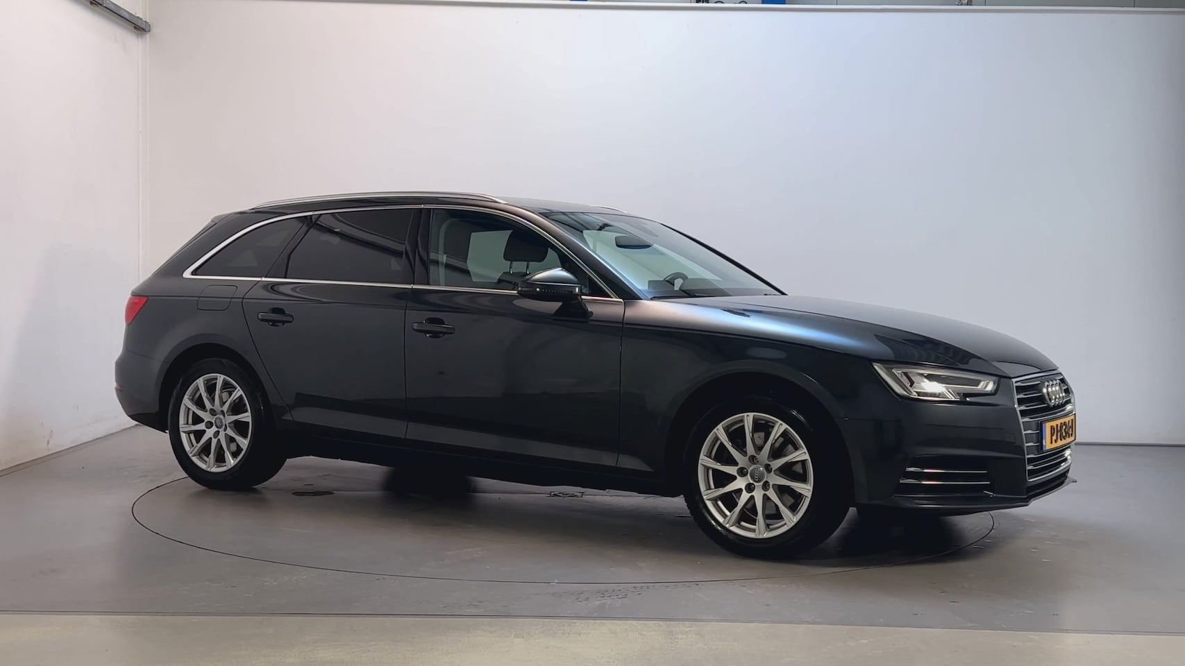 Audi A4 Avant - 1.4 TFSI 150pk S-Tronic Sport Edition Navigatie Climate Control - AutoWereld.nl