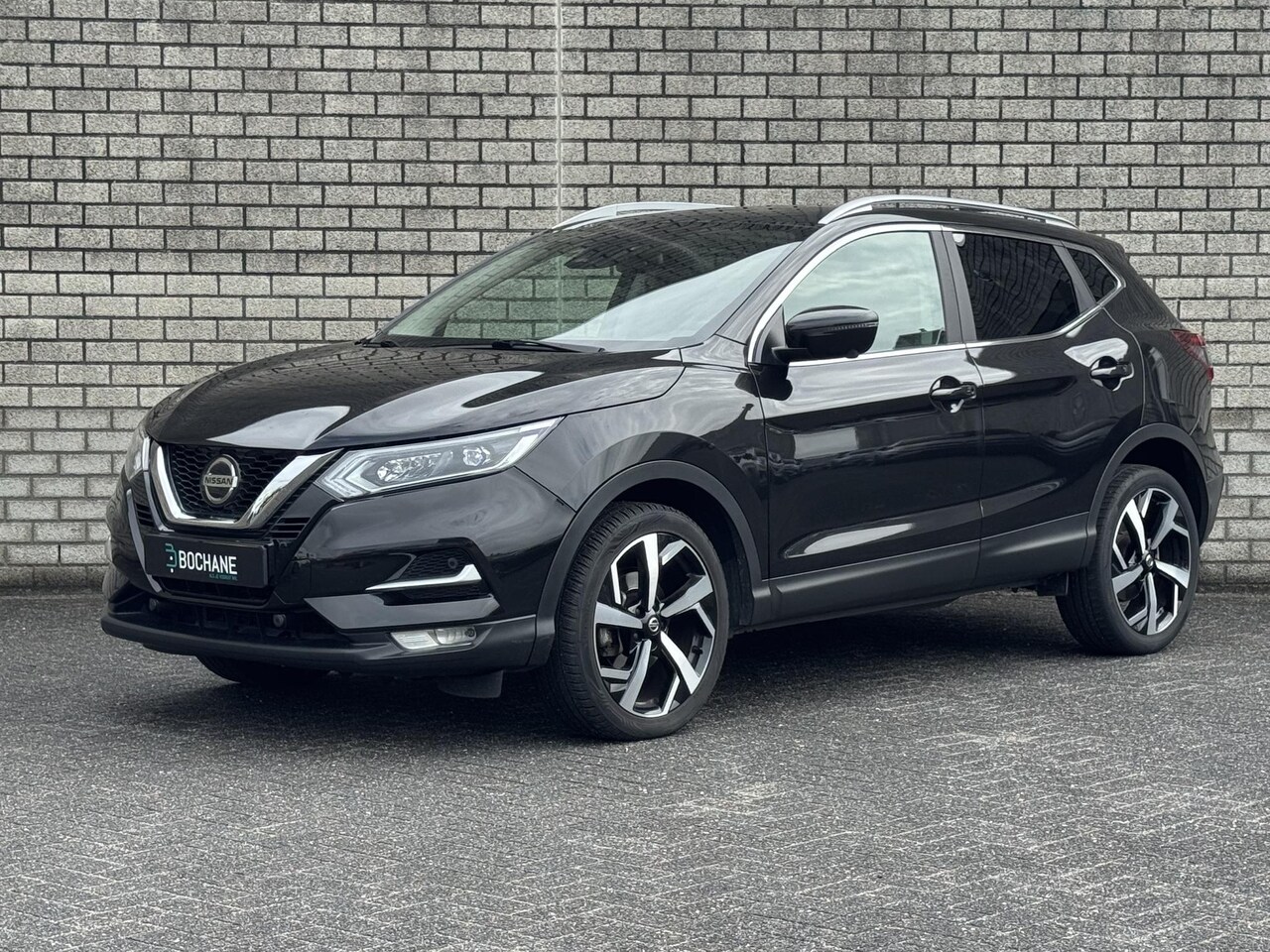 Nissan Qashqai - 1.3 DIG-T Premium Edition | Trekhaak | Leder | Panoramadak | 360° Camera | - AutoWereld.nl