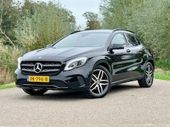 Mercedes-Benz GLA-Klasse - 180 Premium Plus Automaat Navi Camera clima Goed Onderhouden