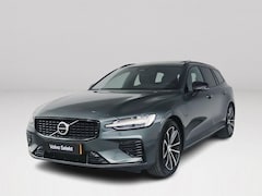 Volvo V60 - T8 Plug-in hybrid AWD Plus Dark | Panoramadak | 360° camera | Head-up display | Harman Kar