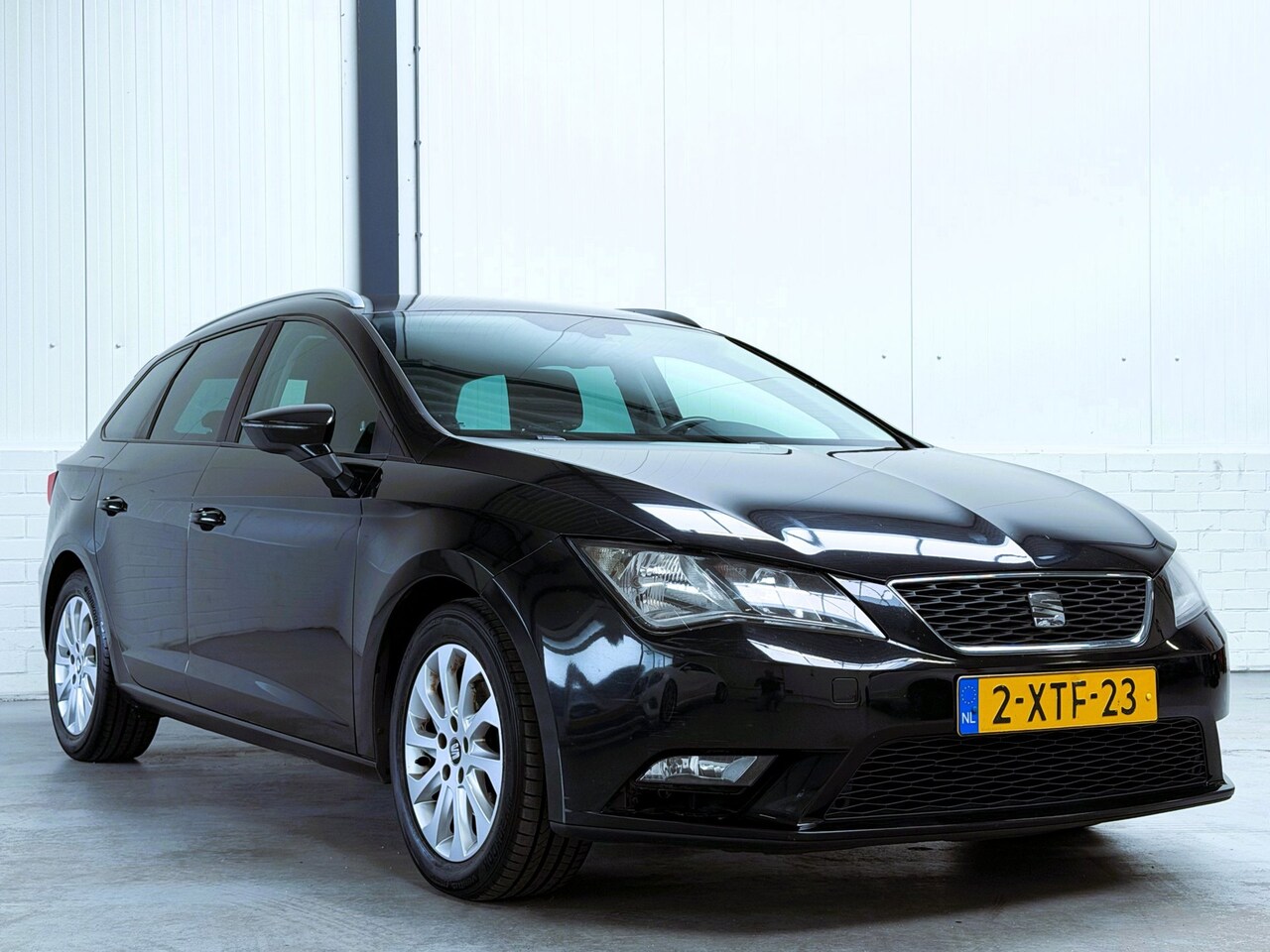 SEAT Leon ST - 1.6 TDI Style Ecomotive 1.6 TDI Style Ecomotive - AutoWereld.nl