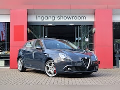 Alfa Romeo Giulietta - 1.6 JTDm Super Automaat | Origineel NL | Navigatie | Climate Control | Trekhaak |