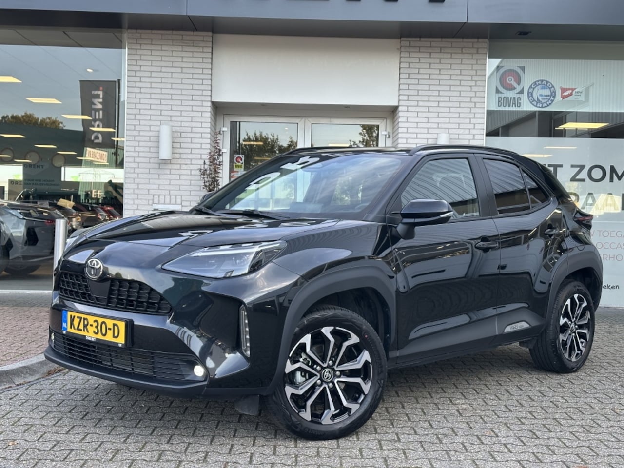 Toyota Yaris Cross - 1.5 Hybrid 115 Dynamic | Stoel- en stuurverwarming | CarPlay - AutoWereld.nl