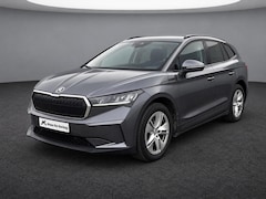 Skoda Enyaq iV - 60 Selection 132kW/180 PK · Navigatie · Leder/stof · Apple/Android Car Play · Camera