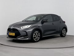 Toyota Yaris - 1.5 Hybrid Executive Limited Panoramadak | All-Seasonbanden | Apple Carplay/Android Auto |