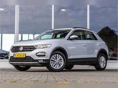 Volkswagen T-Roc - 1.0 TSI Style Business | Stoelver. | Parkeersens. | Carplay