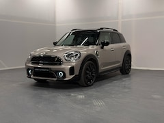 MINI Countryman - 2.0 Cooper S E ALL4 Yours | Driving Assistant Plus | Panoramadak | Stoelverwarming | Head
