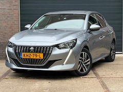 Peugeot 208 - Allure 100pk | Stoelverwarming | Keyless Entry | Parkeercamera | Carplay/AndroidAuto