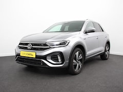 Volkswagen T-Roc - 1.5 TSI 150pk DSG R-Line Navigatie Apple Carplay/Android Auto Parkeersensoren Camera Blind