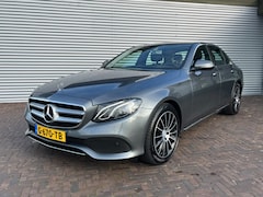Mercedes-Benz E-klasse - 200 LAGE KM