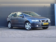 Volvo V50 - 2.0 Limited Edition Leder/Clima/Cruise/Trekhaak/Netjes