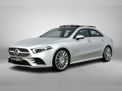 Mercedes-Benz A-klasse - A 220 Limousine Automaat AMG Line | Panoramadak | Sfeerverlichting | Advanced Sound System