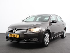 Volkswagen Passat - 1.4 TSI Automaat Comfortline BlueMotion Handel/Export Navigatie Airco Cruise Control