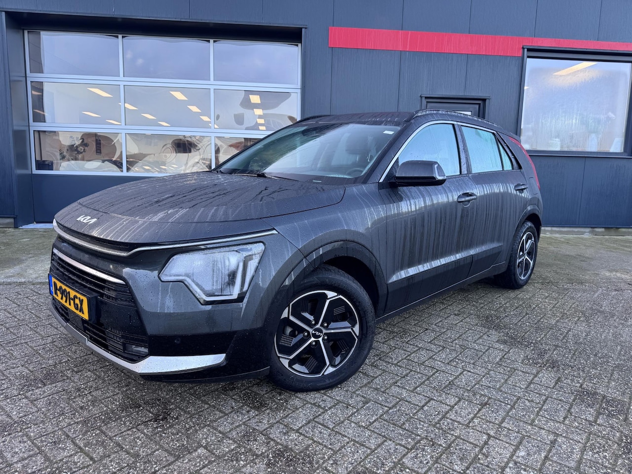 Kia Niro - 1.6 GDi Hybrid DynamicLine - Navigatie - Climate Control - Achteruitrijcamera - AutoWereld.nl