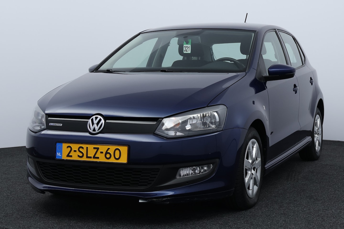 Volkswagen Polo - 1.2 TDI BlueMotion/ 5-DRS/ Airco/ Cruise/ Radio-CD+AUX&USB/ LEDER.Stuur/ Elek.pakket/ Isof - AutoWereld.nl