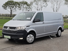 Volkswagen Transporter - 2.0 TDI L2H1 28 Highline T6.1 150Pk Cruise control, Airco, Pdc, Carplay, NAP, Voorruitverw