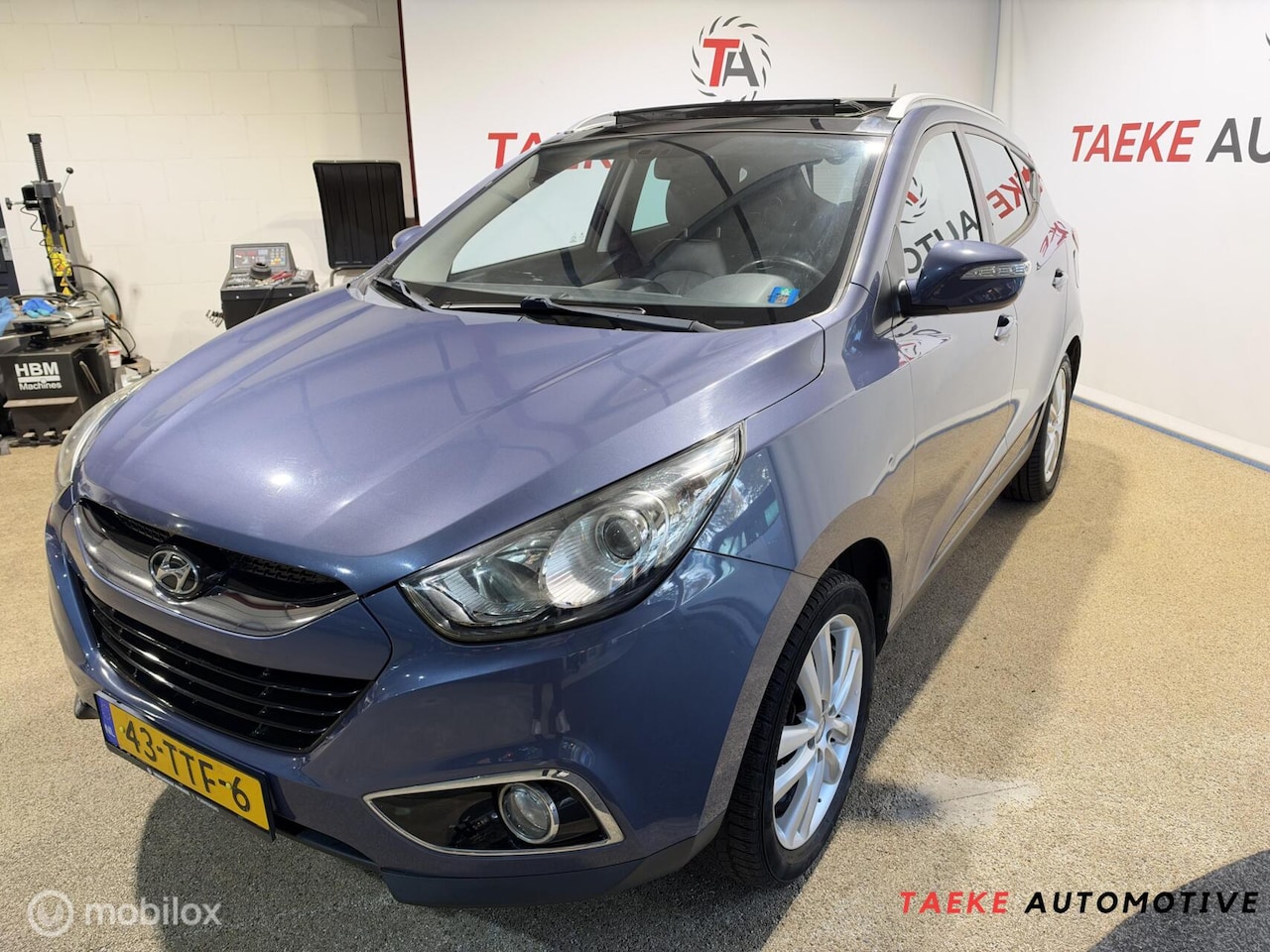 Hyundai ix35 - 2.0i 4WD Style CLIMA/CRUISE/PANO/NAP/SCHADE - AutoWereld.nl