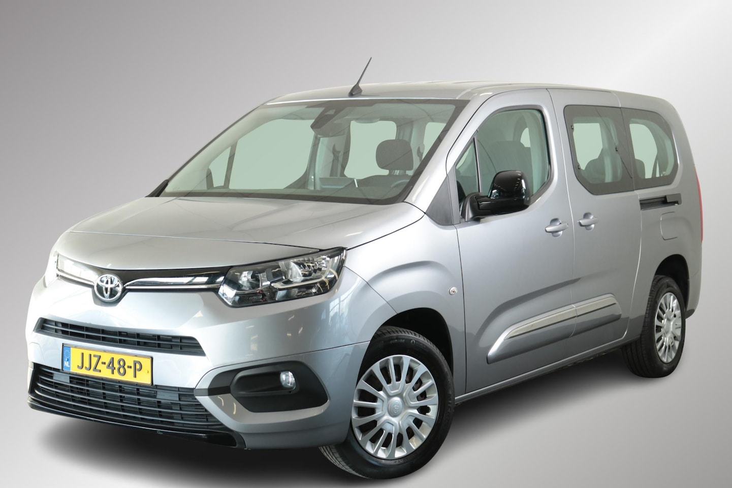 Toyota ProAce City Verso - 1.2 Turbo Cool Comfort Long 7-Persoons , Apple Carplay, Android Auto, Navigatie! - AutoWereld.nl
