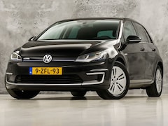 Volkswagen e-Golf - e-Golf Automaat (NAVIGATIE, CLIMATE, CAMERA, GETINT GLAS, SPORTSTOELEN, CRUISE, LED KOPLAM