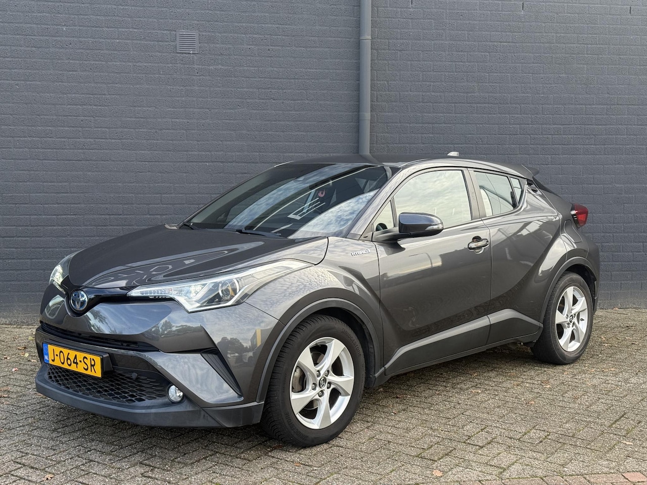 Toyota C-HR - 1.8 Hybrid Active 1.8 Hybrid Active - AutoWereld.nl