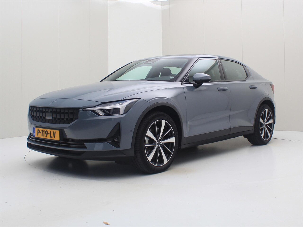 Polestar 2 - Long Range Single Motor 170Kw 78kWh 92.53% SoH [ PILOT+PLUS PACK+PANO+STOELVERWARMING ] - AutoWereld.nl