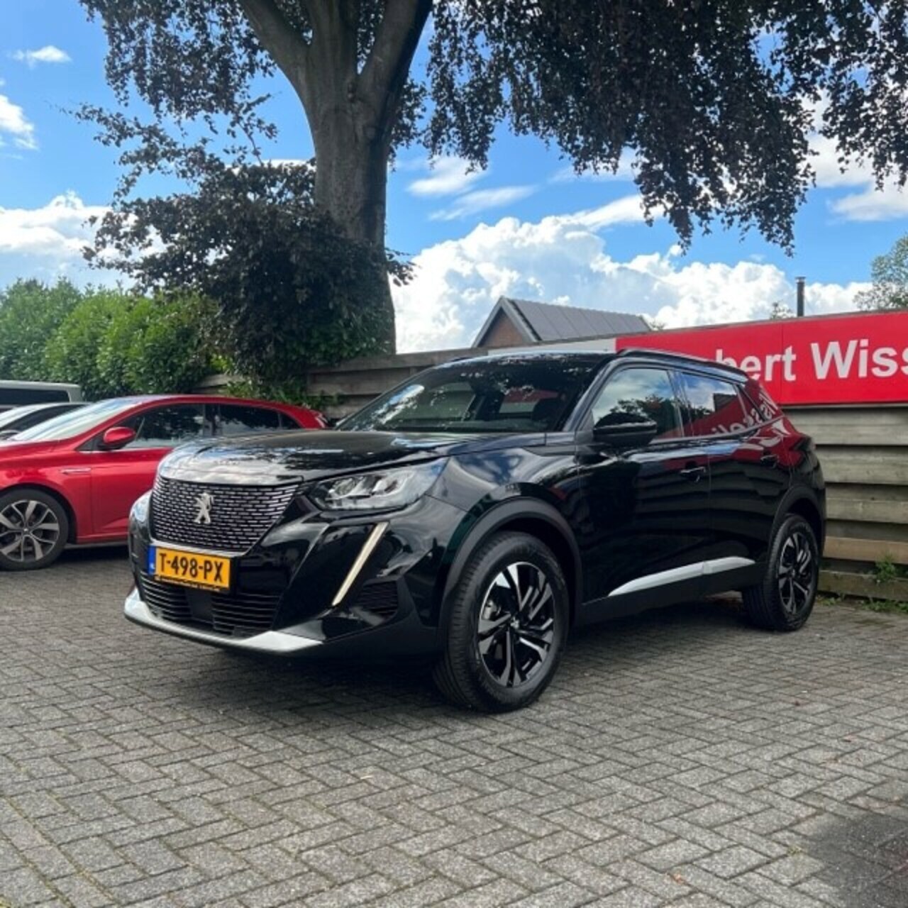 Peugeot 2008 - 1.2 PureTech Allure Pack 1.2 PureTech Allure Pack - AutoWereld.nl