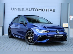 Volkswagen Golf - 2.0 TSI R 4M R20 PERFORMANCE | 20 JAHRE | AKRAPOVIC | LEDER | PANO | H&K | CAMERA | ACC |