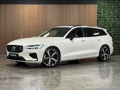 Volvo V60 - T8 AWD Recharge Ultra Dark | Trekhaak | 360 Camera | Schuifdak | 455pk | Crystal White | H