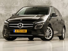Mercedes-Benz B-klasse - 200 Solution ComfortSport 163Pk Automaat (GROOT NAVI, LEDER, CAMERA, GETINT GLAS, SPORTSTO