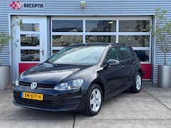 Volkswagen Golf - 1.2 TSI Easyline 5-Drs / Navi / Pdc / Clima / Trekhaak