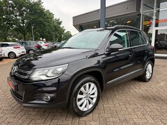 Volkswagen Tiguan - 1.4 TSI Sport&Style, Panodak, Cruise, LDS, PDC, Trekhaak afn, et