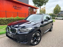 BMW iX3 - Impressive, M-sport, pano, H&K, Trekhaak, head-up