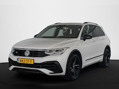 Volkswagen Tiguan - 1.4 TSI eHybrid R-Line Business+ Head-Up Stuur-Stoelverwarming Adaptief Onderstel