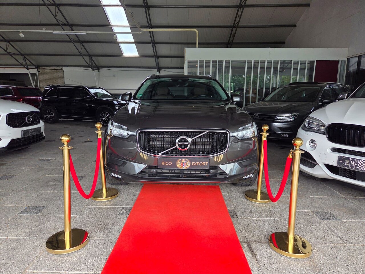 Volvo XC60 - 2.0 B4 AWD Inscription !! DIESEL HYBRIDE !! - AutoWereld.nl