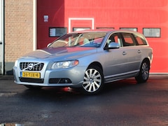 Volvo V70 - 1.6 T4 | Leder | Cruise | Trekhaak | PDC | Navi | Stoelverwarming | Memory
