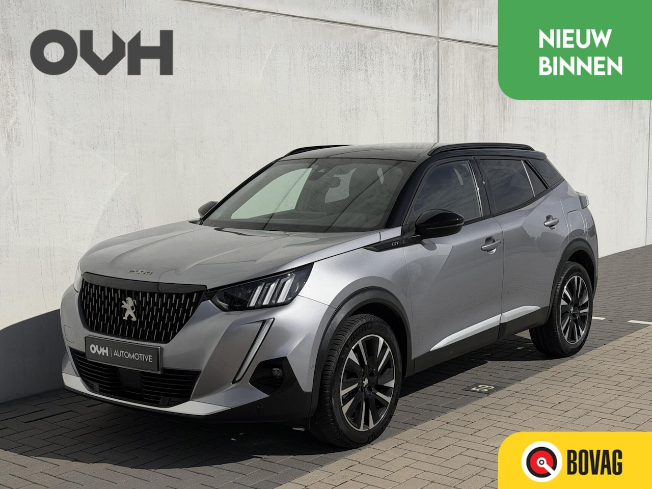 Peugeot 2008 - 1.2 PureTech GT | Pano | Alcantara | Stoelvw | Focal Audio | Camera | Keyless - AutoWereld.nl