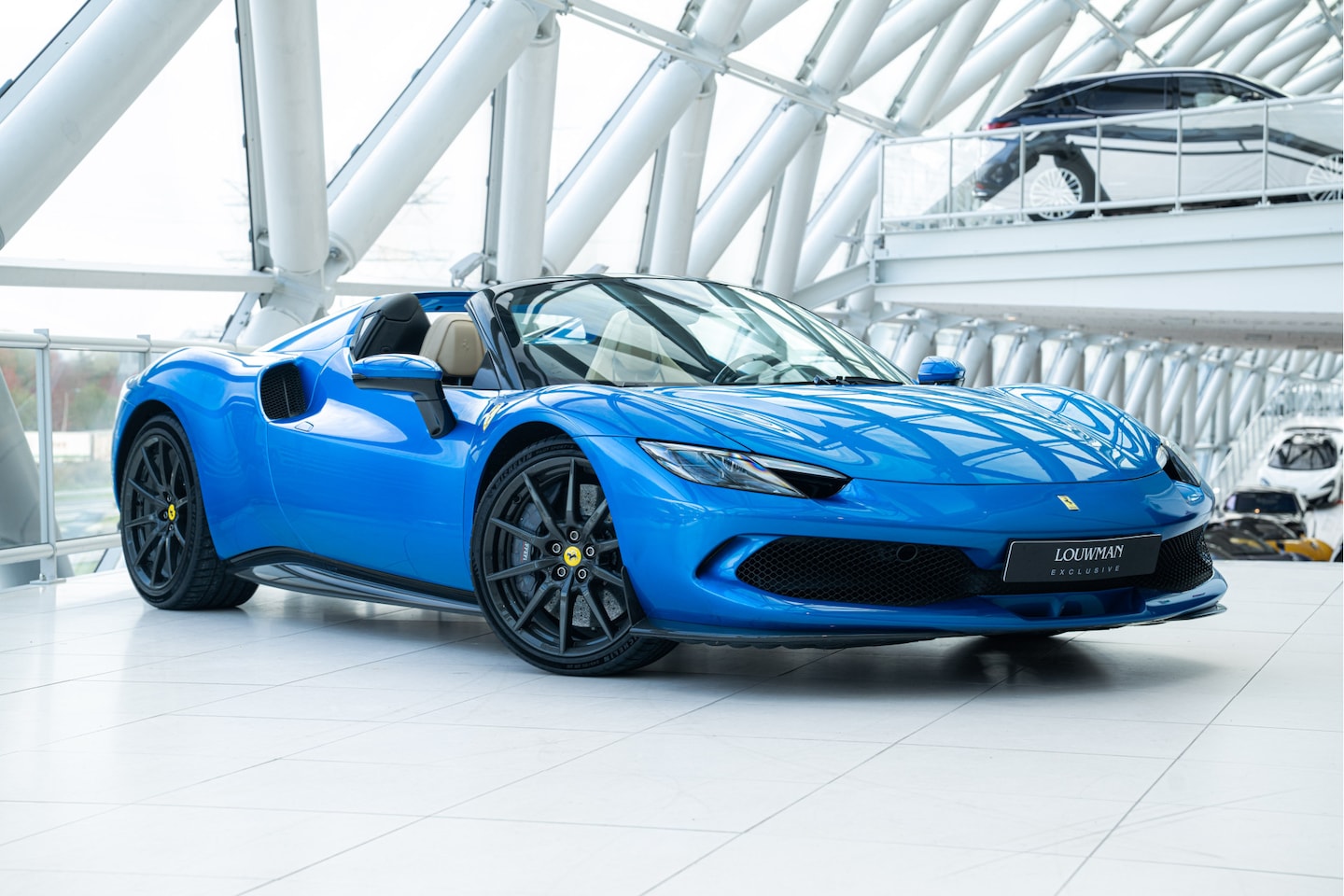Ferrari 296 GTS - 3.0 V6 | Blu Corsa | Two Tone Bodywork | Lift | Carbon Fibre - AutoWereld.nl