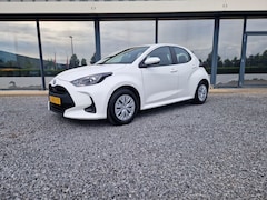Toyota Yaris - 1.5 Hybrid Active | 1e eigenaar | AUTOMAAT | CarPlay | Navigatie | Camera | Adaptieve Crui