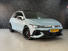 Volkswagen Golf - 2.0 TSI GTI
